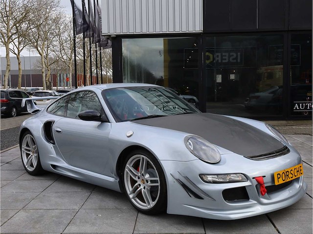 Porsche 996 turbo 3.6 420pk 2001 automaat - afbeelding 17 van  18