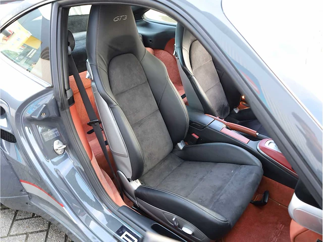 Porsche 997 2 3.6 500pk 2012 automaat, hsv-74-z - afbeelding 13 van  27
