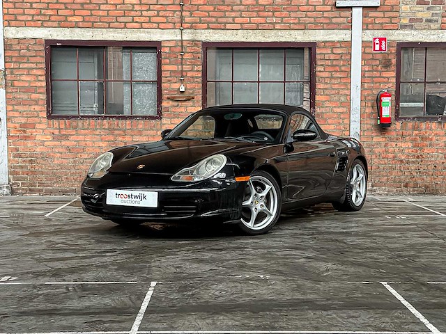 Porsche boxster 2.7 220pk 2004 -youngtimer- - afbeelding 1 van  29