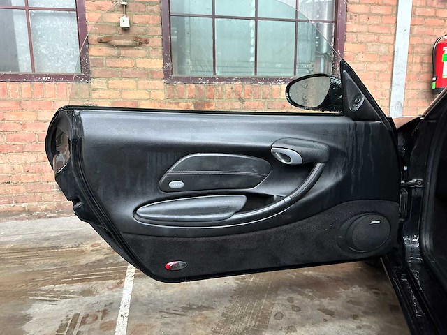 Porsche boxster 2.7 220pk 2004 -youngtimer- - afbeelding 15 van  29