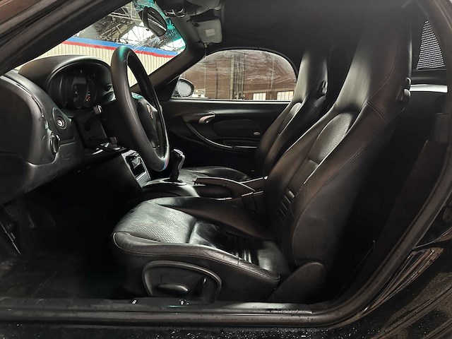 Porsche boxster 2.7 220pk 2004 -youngtimer- - afbeelding 16 van  29