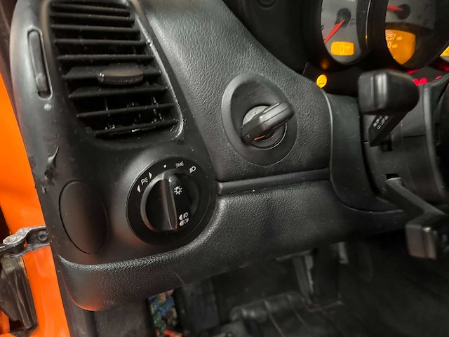 Porsche boxster 2.7 231pk 2003 facelift youngtimer - afbeelding 8 van  30