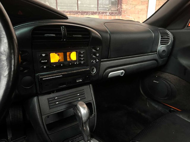 Porsche boxster 2.7 231pk 2003 facelift youngtimer - afbeelding 15 van  30