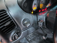 Porsche boxster 2.7 231pk 2003 facelift youngtimer - afbeelding 23 van  27