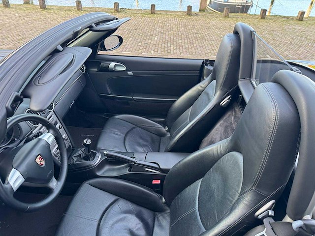 Porsche boxster 2.7 handgeschakeld 0908 - afbeelding 22 van  29
