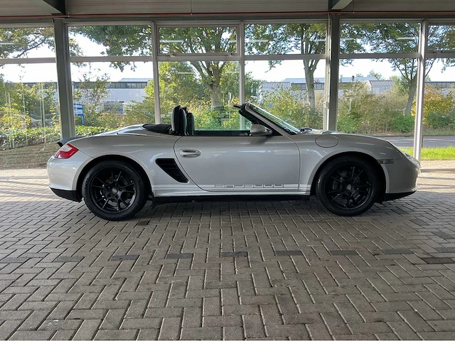 Porsche boxster 2.7 tiptronic s | 240 pk | pure sportiviteit 2005 btw auto - afbeelding 2 van  26