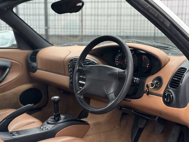 Porsche boxster 986 2.5 204pk 1998 - afbeelding 15 van  28