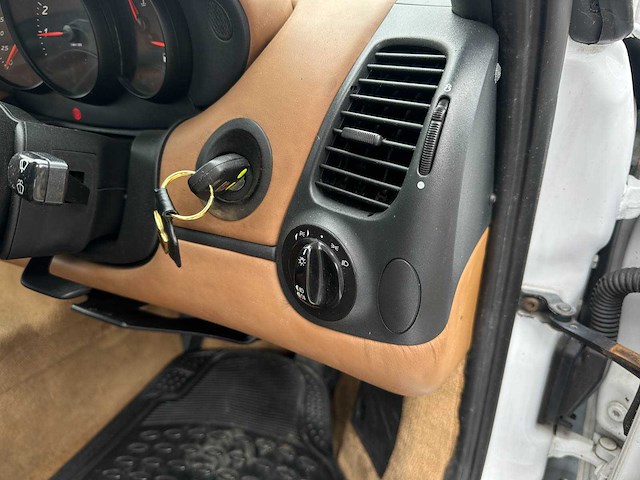 Porsche boxster 986 2.5 204pk 1998 - afbeelding 17 van  28