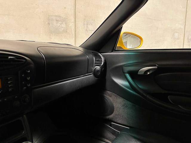 Porsche boxster 986 2.7 2020pk 1990 youngtimer - afbeelding 14 van  35