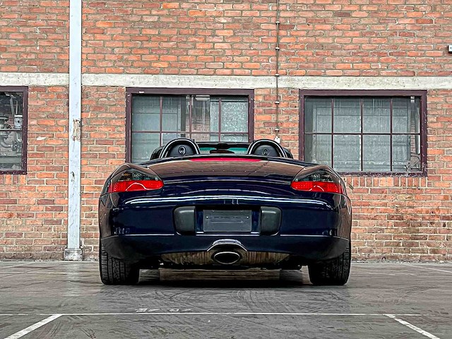 Porsche boxster 986 2.7 220pk 2000 youngtimer - afbeelding 11 van  32