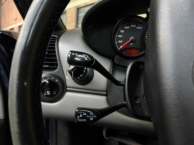 Porsche boxster 986 2.7 220pk 2000 youngtimer - afbeelding 14 van  32