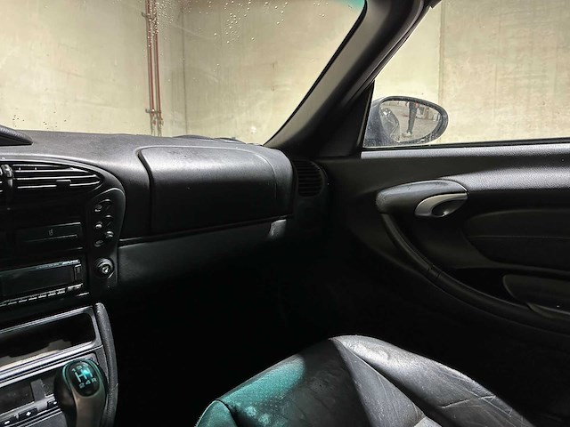 Porsche boxster 986 2.7 220pk 2001 youngtimer - afbeelding 15 van  27