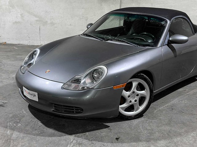 Porsche boxster 986 2.7 220pk 2001 youngtimer - afbeelding 24 van  27