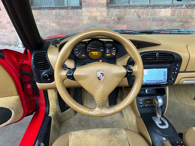 Porsche boxster 986 2.7 220pk 2004 -facelift- youngtimer - afbeelding 9 van  35