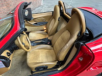 Porsche boxster 986 2.7 220pk 2004 -facelift- youngtimer - afbeelding 24 van  35