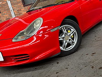 Porsche boxster 986 2.7 220pk 2004 -facelift- youngtimer - afbeelding 20 van  35