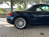 Porsche boxster 986 | 2.7 zescilinder boxer | 220 pk | 2000 | youngtimer | 17 inch sportclassic wielen | cruise control | btw auto - afbeelding 25 van  29
