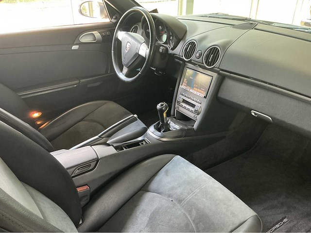 Porsche boxster 987 | 2.7 | 2007 | youngtimer | 245 pk | handgeschakeld | btw auto - afbeelding 11 van  24