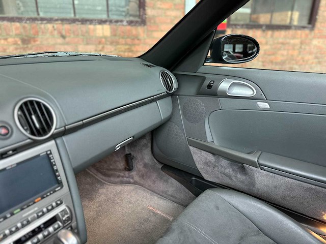 Porsche boxster 987 2.7 245pk 2005 -youngtimer- - afbeelding 14 van  37