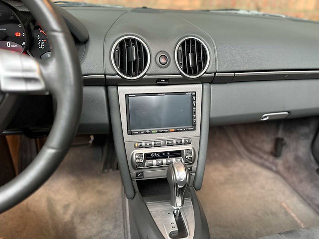 Porsche boxster 987 2.7 245pk 2005 -youngtimer- - afbeelding 24 van  37