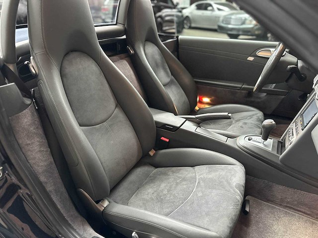 Porsche boxster 987 2.7 245pk 2005 -youngtimer- - afbeelding 30 van  37