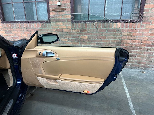 Porsche boxster 987 2.7 245pk 2005 -youngtimer- - afbeelding 26 van  34