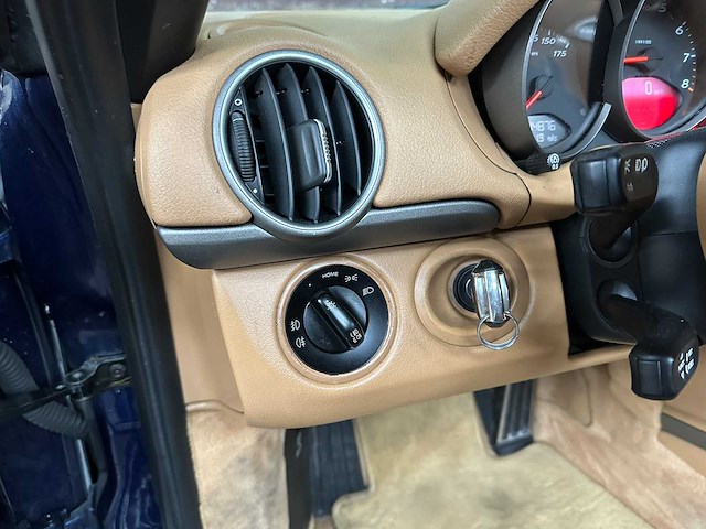 Porsche boxster 987 2.7 245pk 2005 youngtimer - afbeelding 14 van  36