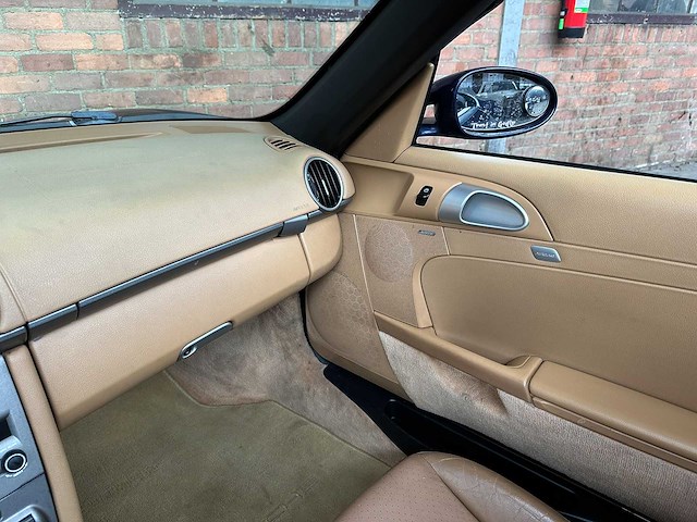 Porsche boxster 987 2.7 245pk 2005 youngtimer - afbeelding 21 van  36
