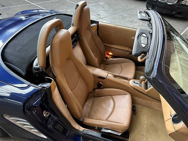 Porsche boxster 987 2.7 245pk 2005 youngtimer - afbeelding 28 van  36