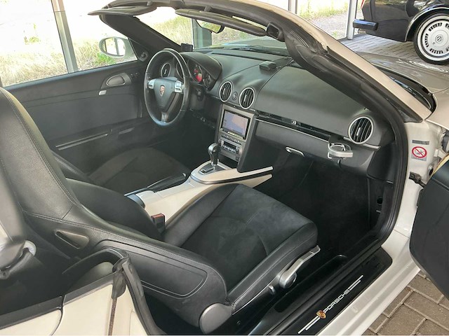 Porsche boxster / 987 | 2.7 245pk | 2006 | youngtimer btw auto - afbeelding 29 van  37