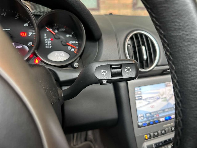 Porsche boxster 987 2.7 245pk 2008 -youngtimer- - afbeelding 17 van  34