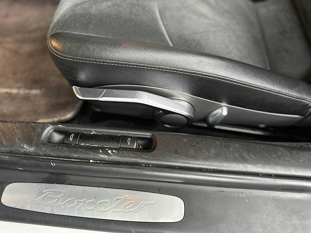 Porsche boxster 987 2.7 245pk 2008 -youngtimer- - afbeelding 21 van  34