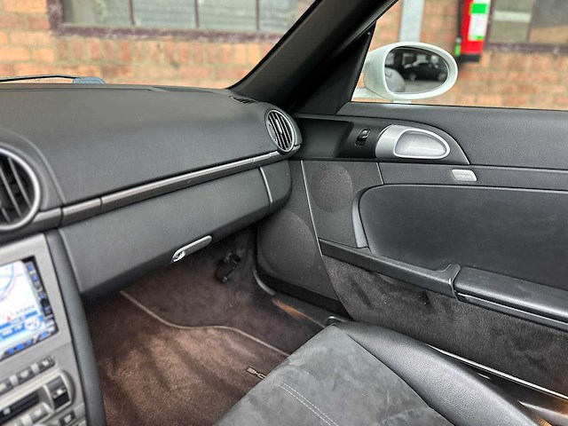 Porsche boxster 987 2.7 245pk 2008 -youngtimer- - afbeelding 14 van  37