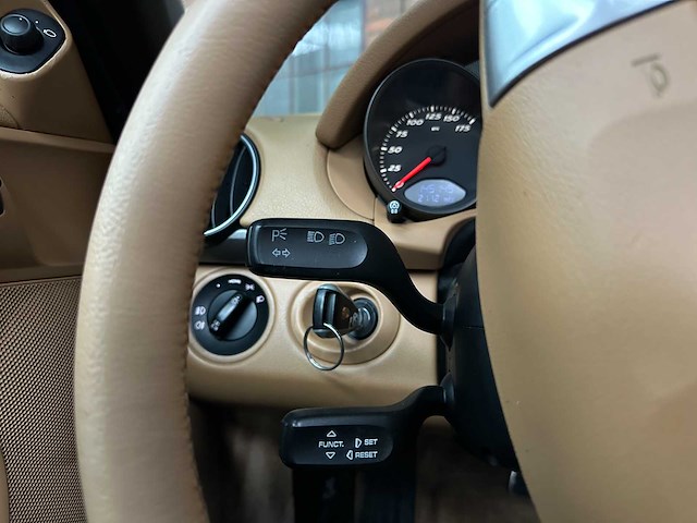 Porsche boxster 987 2.7 245pk 2008 youngtimer - afbeelding 16 van  35