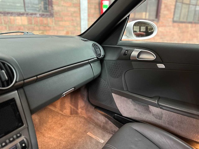 Porsche boxster 987 2.7 245pk 2009 youngtimer - afbeelding 15 van  27