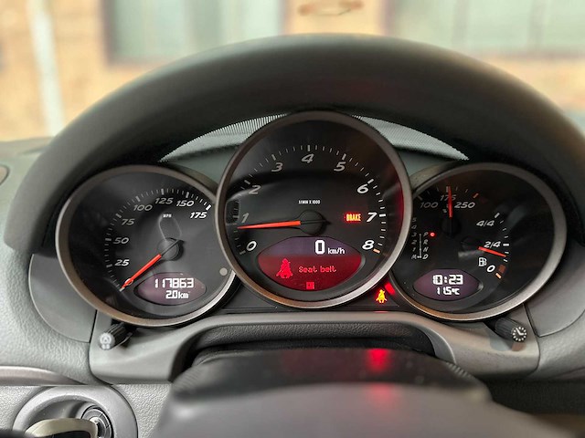 Porsche boxster 987 2.7 245pk 2009 youngtimer - afbeelding 25 van  27