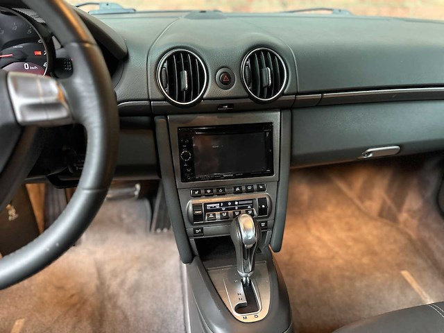 Porsche boxster 987 2.7 245pk 2009 youngtimer - afbeelding 26 van  27