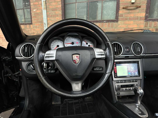 Porsche boxster 987 3.2 280pk 2005 -youngtimer- - afbeelding 17 van  40