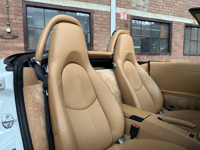 Porsche boxster 987 facelift 2.9 356pk 2010 pdk facelift - afbeelding 42 van  48