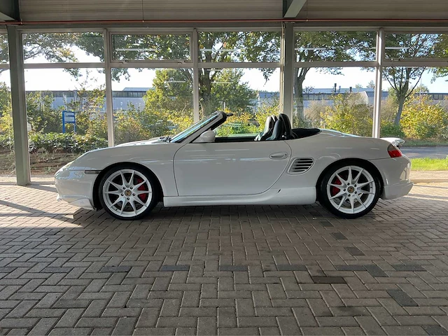 Porsche boxster s 3.2 / 260 pk btw auto iconische zescilinder boxer | open rijden in stijl - afbeelding 3 van  32