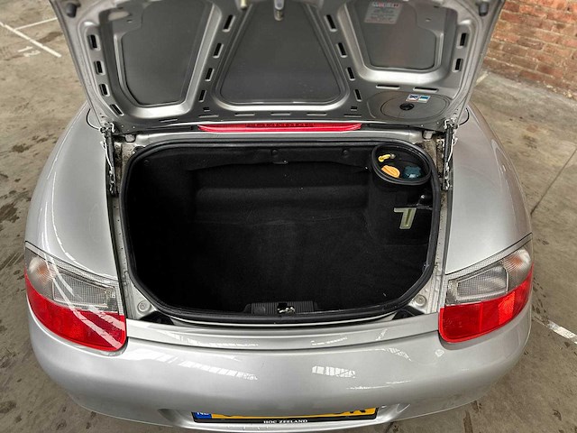 Porsche boxster s 3.2 tiptronic 248pk 2001, 62-xn-gk - afbeelding 9 van  17