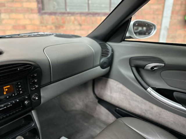 Porsche boxster s 3.2 tiptronic 248pk 2001, 62-xn-gk - afbeelding 13 van  36