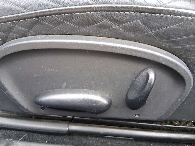 Porsche boxster s 3.2 tiptronic youngtimer 2002 | 97-xk-zl - afbeelding 13 van  42