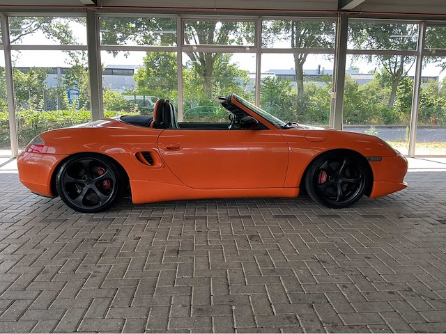 Porsche boxster s 986 | 3.2 s | 2001 | youngtimer | 252 pk | handgeschakeld | sportonderstel | btw auto - afbeelding 17 van  17