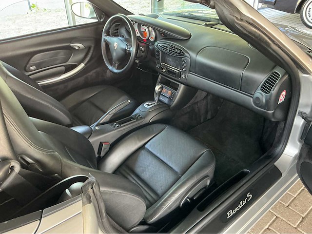 Porsche boxster s 986 | 3.2 s | 2002 | youngtimer | 252 pk | marge auto - afbeelding 21 van  33