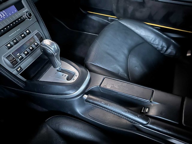 Porsche boxster s 987 3.2 280pk 2005 youngtimer - afbeelding 18 van  35