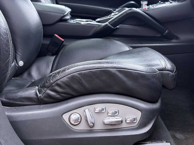 Porsche cayenne 3.0 d 2011 | 91-rnd-7 i - afbeelding 30 van  39