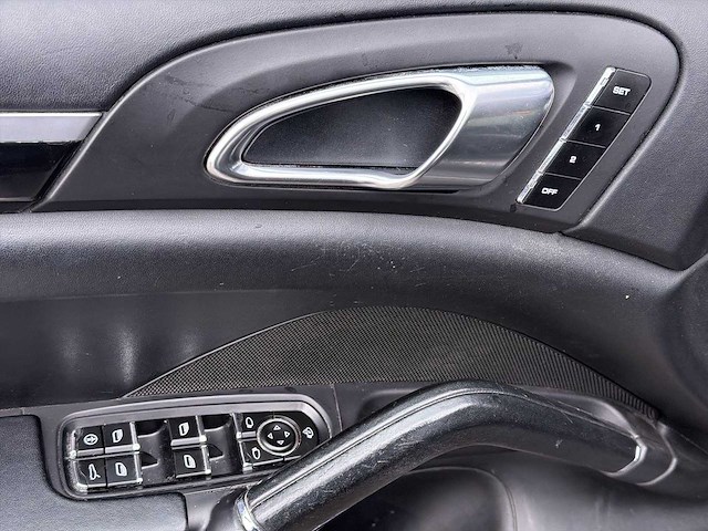 Porsche cayenne 3.0 d 2011 | 91-rnd-7 i - afbeelding 2 van  40