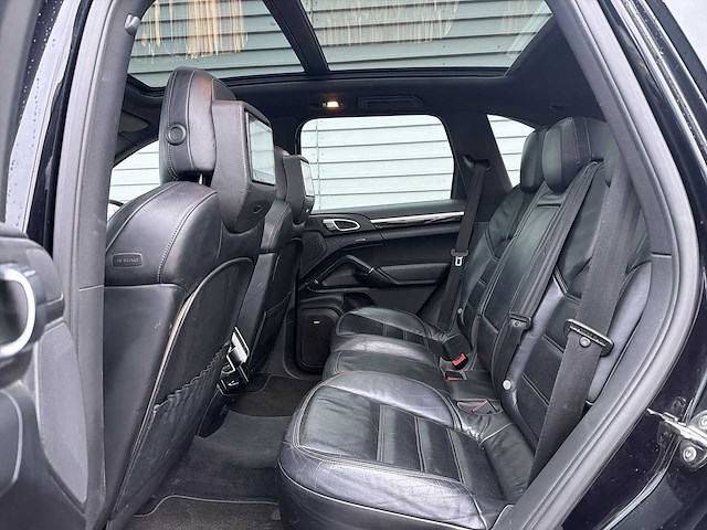 Porsche cayenne 3.0 d 2011 | 91-rnd-7 i - afbeelding 25 van  40