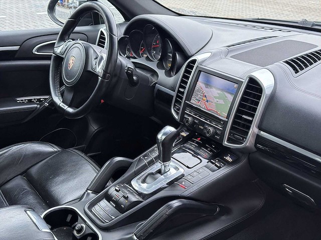Porsche cayenne 3.0 d 2011 | 91-rnd-7 i - afbeelding 33 van  40